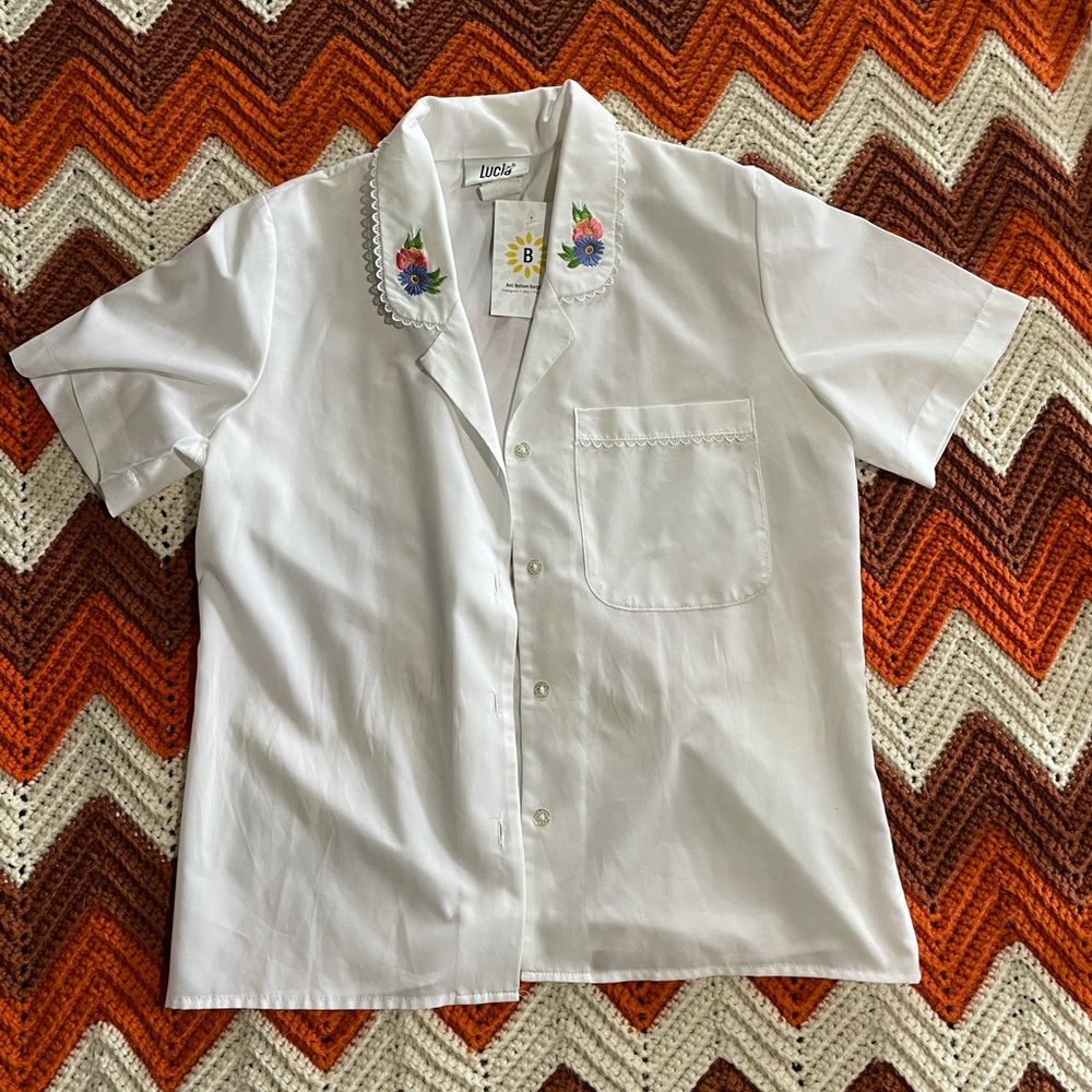 Lucia vintage button up blouse